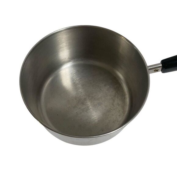 Revere Ware Vintage 1801 Copper Bottom 1 1/2 QT Sauce Pan With Lid - Picture 3 of 3